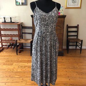 Loft outlet dress size M